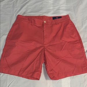 Vineyard Vines Mens Salmon Khaki Short Cut Size 32